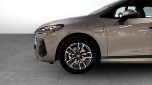BMW 225 bild 9