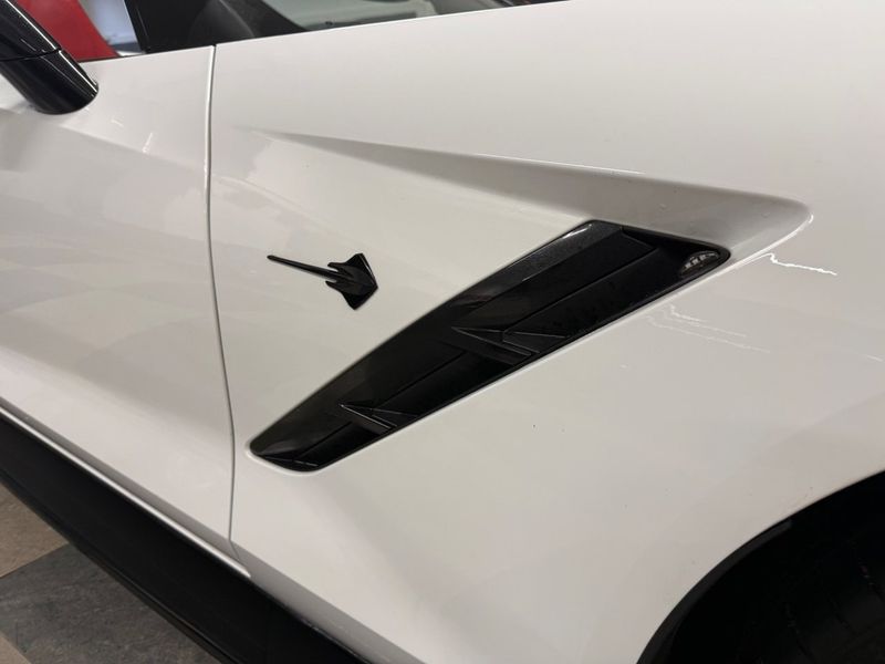 Chevrolet Corvette bild 15