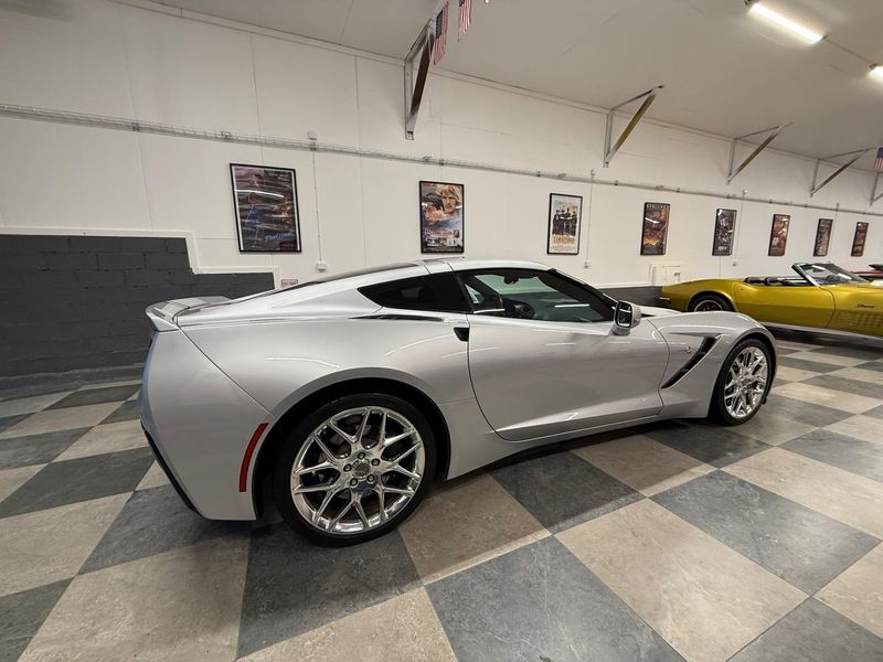 Chevrolet Corvette bild 12