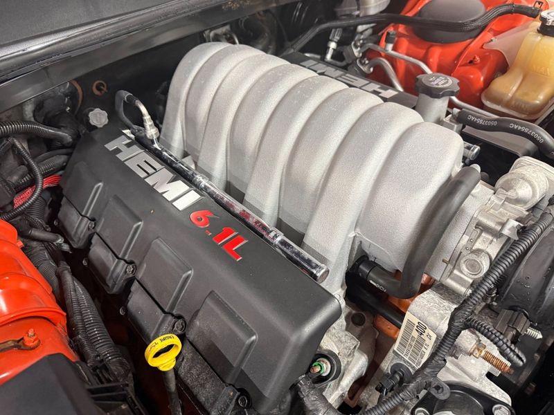 Dodge Challenger bild 31
