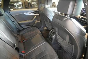 Audi A4 bild 13
