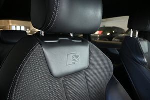 Audi A4 bild 12