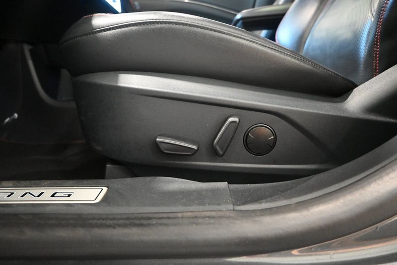 Ford Mustang Mach-E bild 17