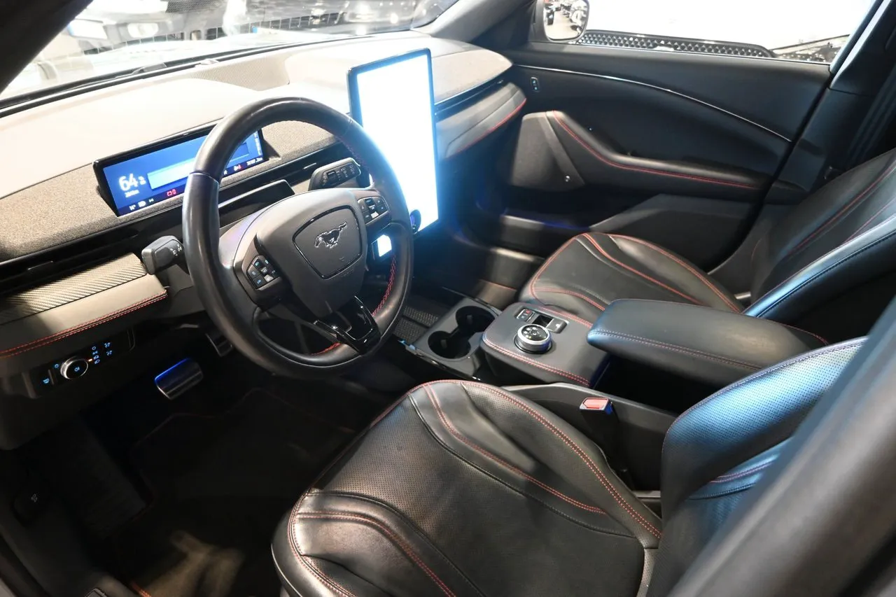 Ford Mustang Mach-E bild 7