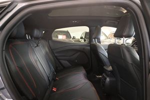 Ford Mustang Mach-E bild 13