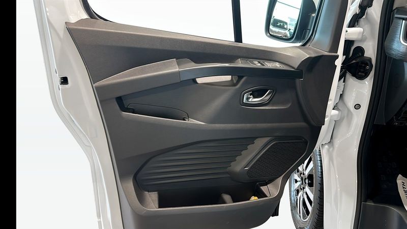 Renault Trafic bild 11