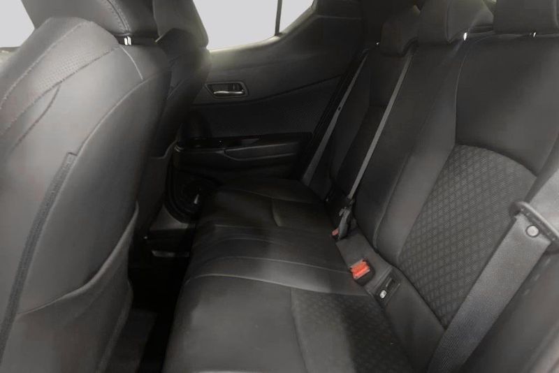 Toyota C-HR bild 9