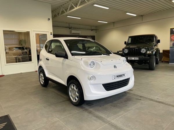 Aixam Minauto 2 års garanti / Bluetooth / Nr.1 på mopedbilar - 2025