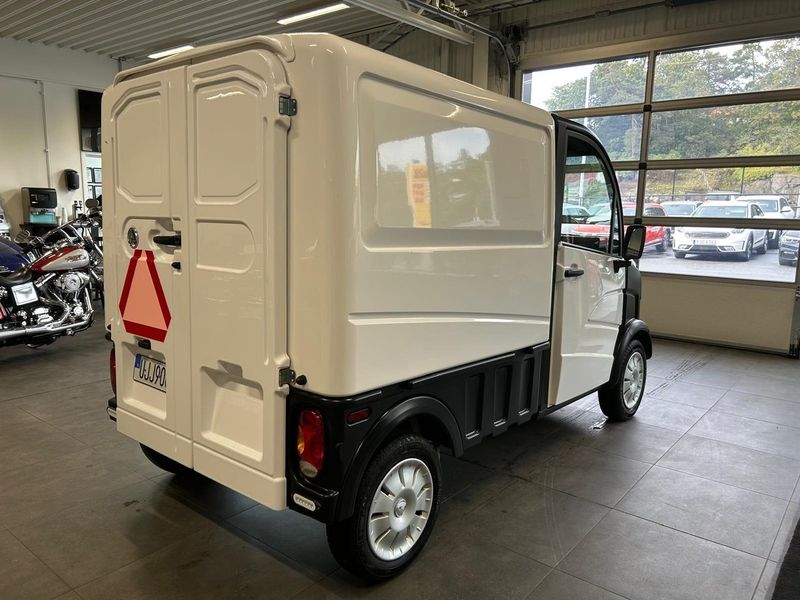 Aixam D-Truck bild 9