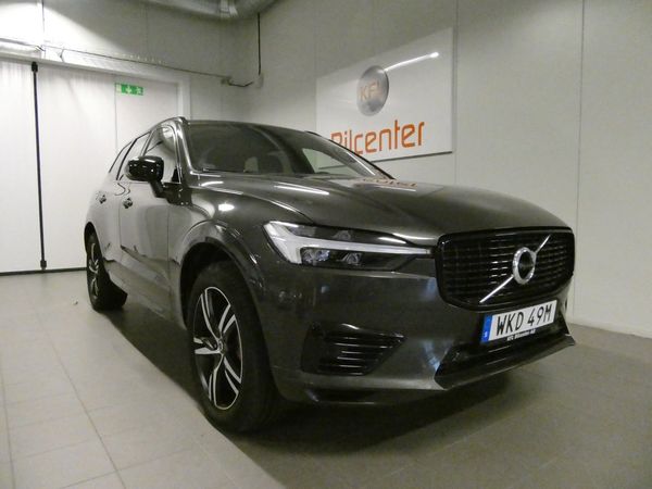 Volvo XC60 Recharge T6 AWD R-Design Drag-Pano-H&K-HUD-Värmare-SoV - 2021