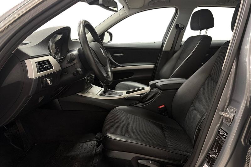 BMW 325 bild 13