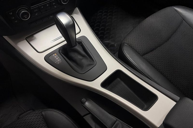 BMW 325 bild 18