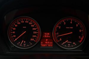 BMW 325 bild 17
