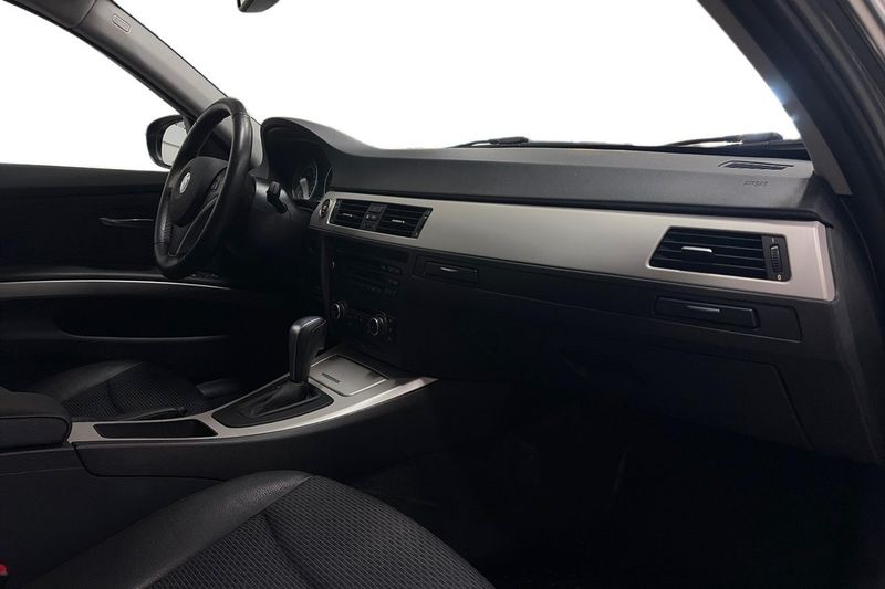BMW 325 bild 15