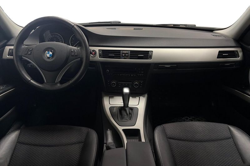 BMW 325 bild 12