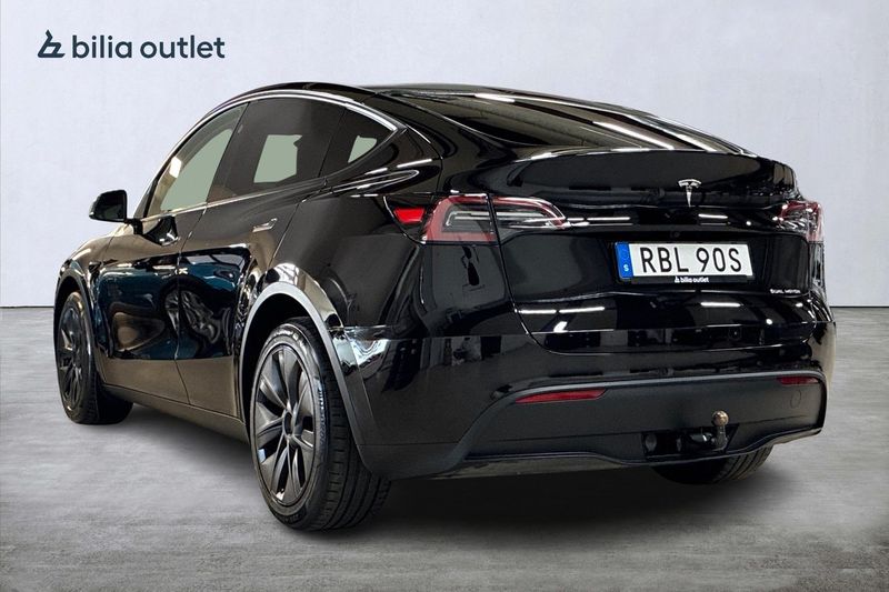 Tesla Model Y bild 8