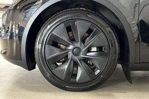 Tesla Model Y bild 11