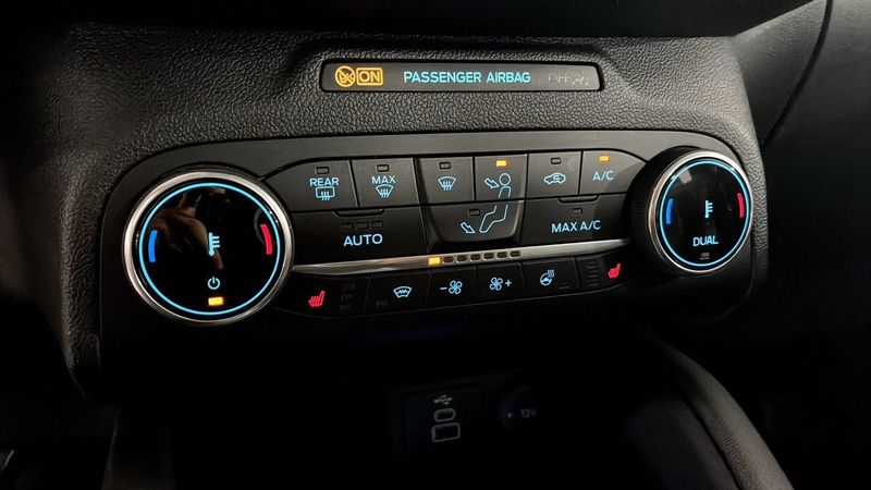 Ford Kuga bild 15