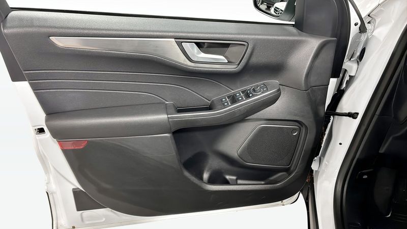Ford Kuga bild 11