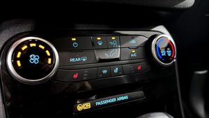 Ford Puma bild 14