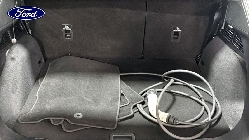 Ford Kuga bild 10