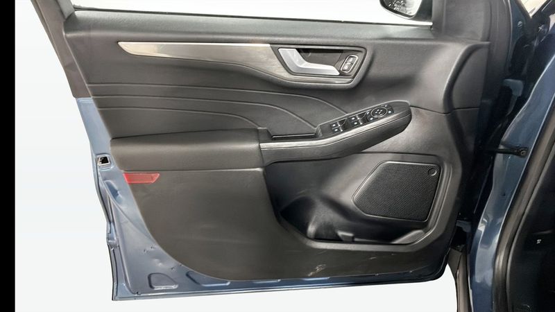 Ford Kuga bild 11