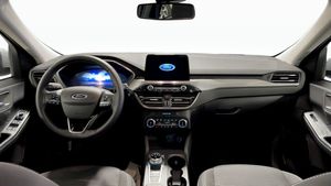 Ford Kuga bild 4