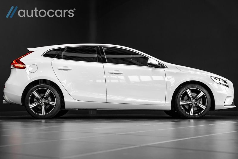 Volvo V40 bild 2