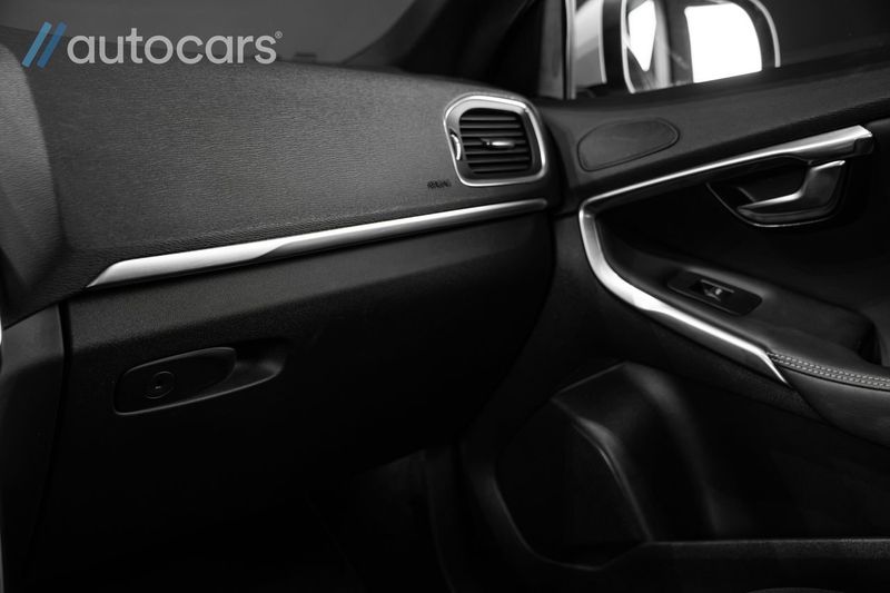 Volvo V40 bild 28