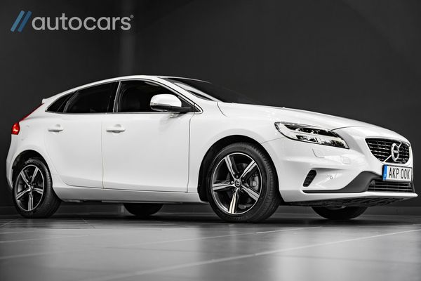 Volvo V40 D3 150hk R-Design Geartronic | Leasbar | Keyless | Led - 2019
