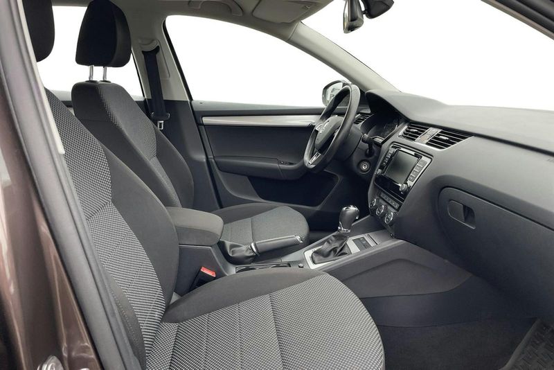 Skoda Octavia bild 7