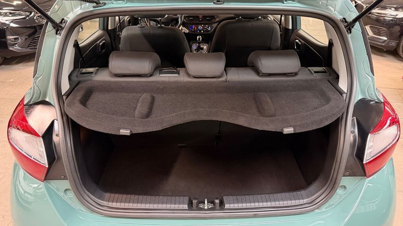 Hyundai i10 bild 8