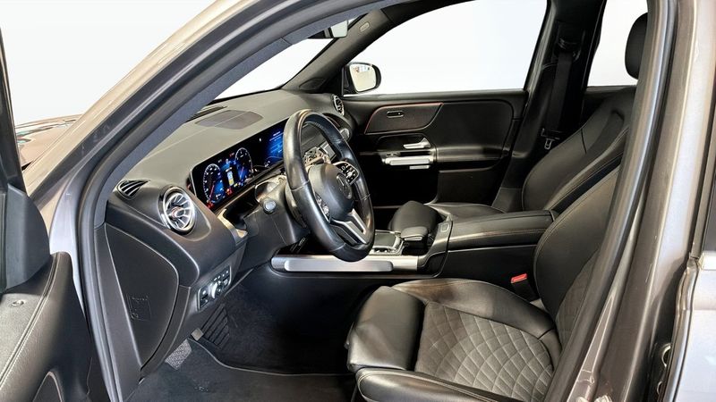 Mercedes GLB200 bild 3