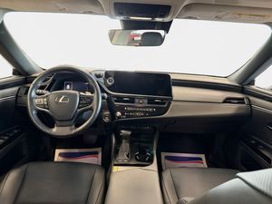 Lexus ES bild 2