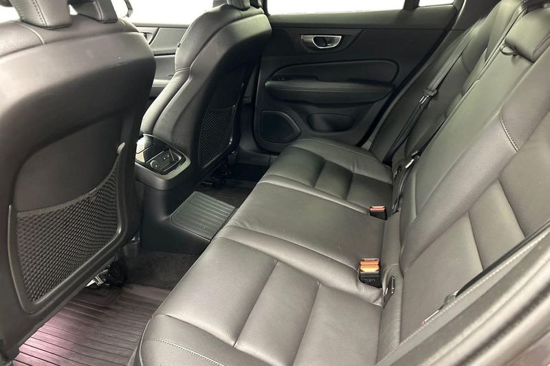 Volvo V60 bild 17