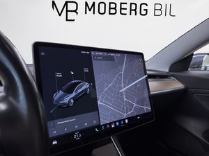 Tesla Model 3 bild 14