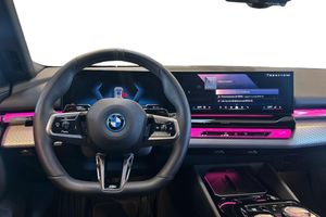 BMW 530 bild 9