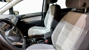 Volkswagen Touran bild 8