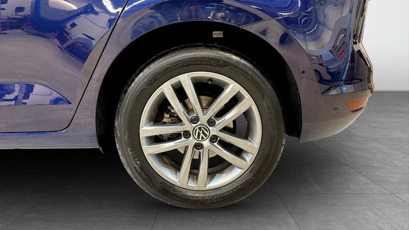 Volkswagen Touran bild 6