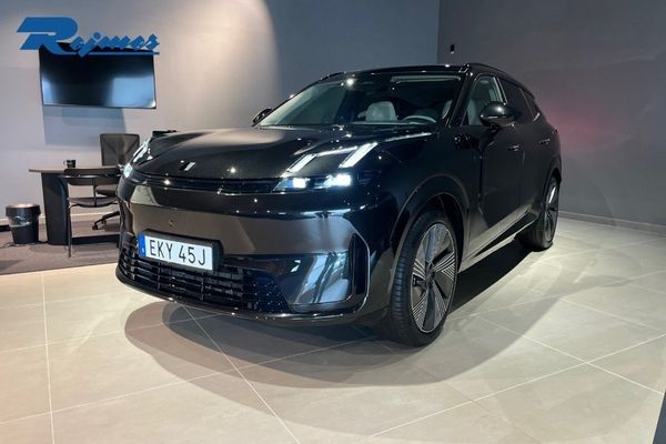 Lynk & Co 08 More PHEV / Dragkrok / OMGÅENDE LEVERANS - 2026