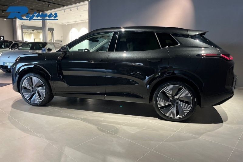 Lynk & Co 08 bild 3