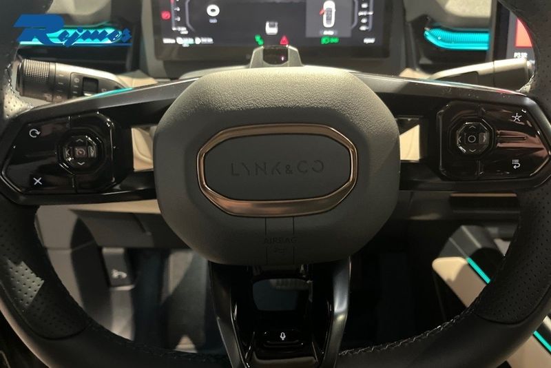 Lynk & Co 08 bild 9