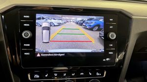 Volkswagen Passat bild 10
