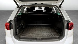 Volkswagen Passat bild 13