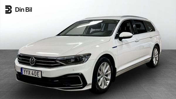 Volkswagen Passat Sportscombi GRE/Dragpkt/Värmare/Exc business - 2020