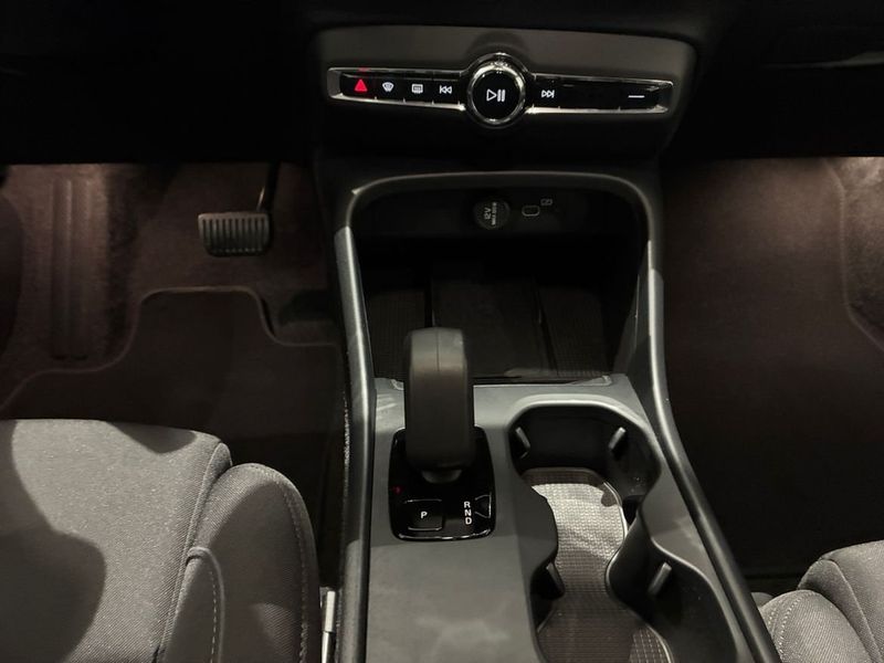 Volvo EX40 bild 13