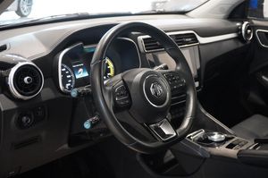 MG ZS EV bild 2
