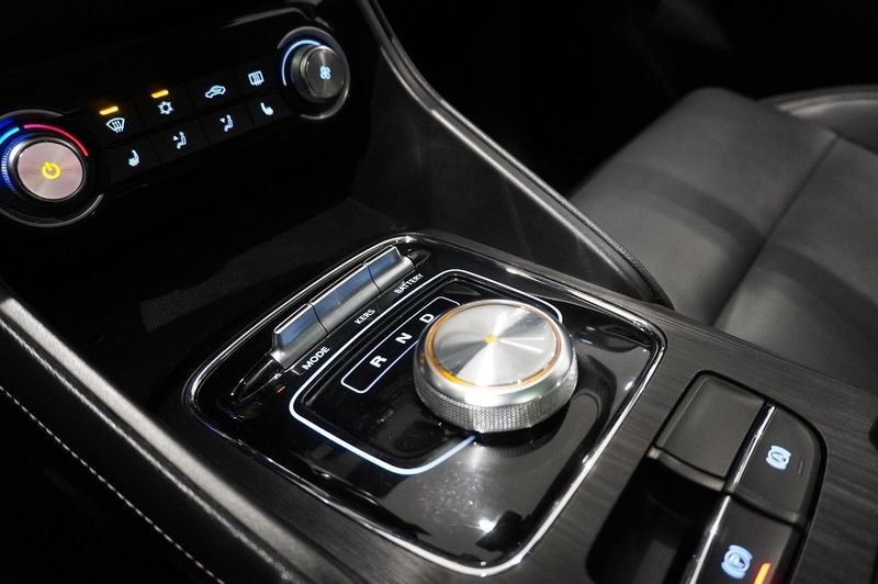 MG ZS EV bild 8