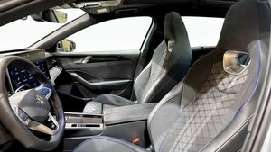 Volkswagen Passat bild 8