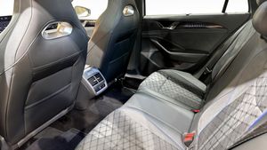 Volkswagen Passat bild 12